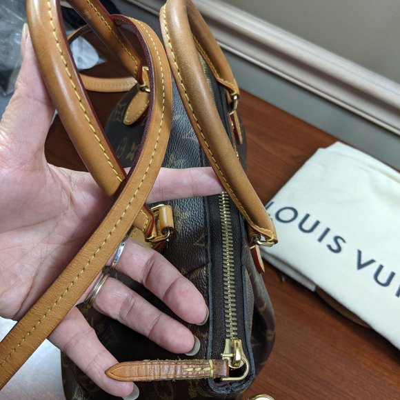 Auth louis vuitton Monogram Turenne PM cross body shoulder hand bag - Picture 7 of 13